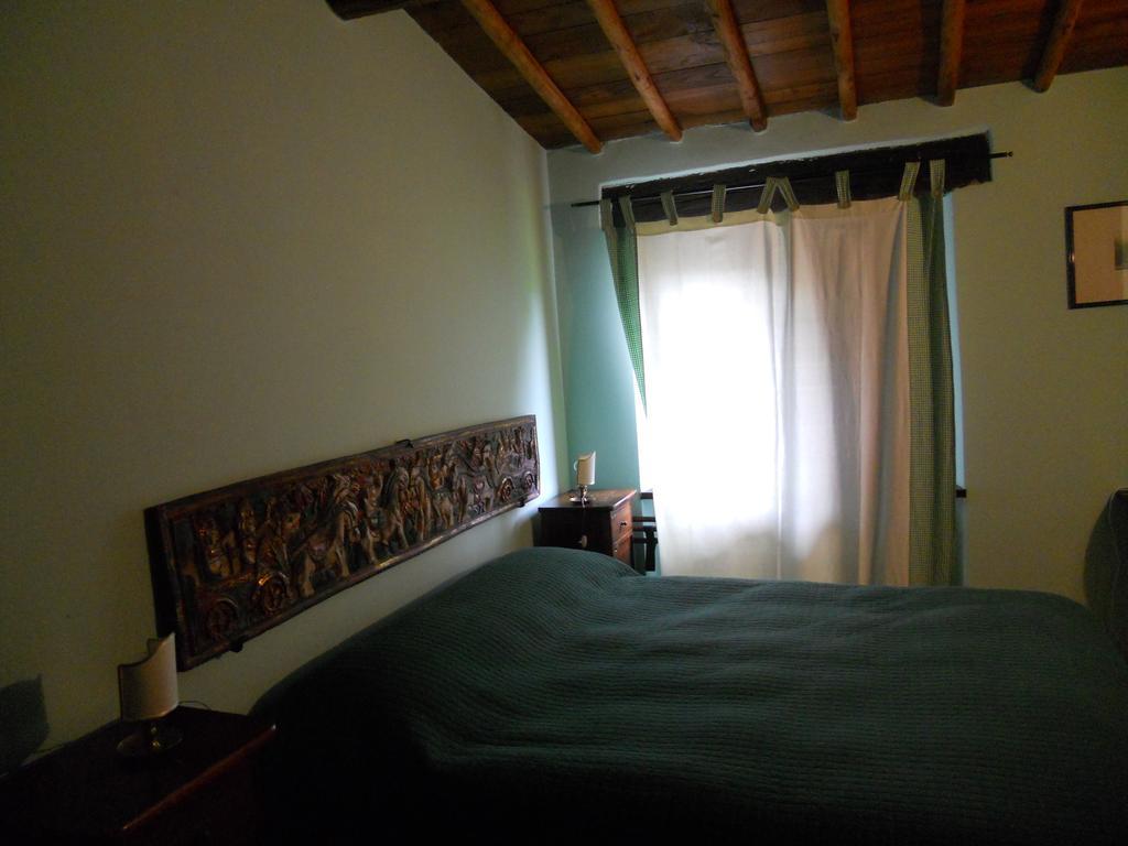 Il Giardino Degli Ulivi Villa Castelraimondo Kamer foto